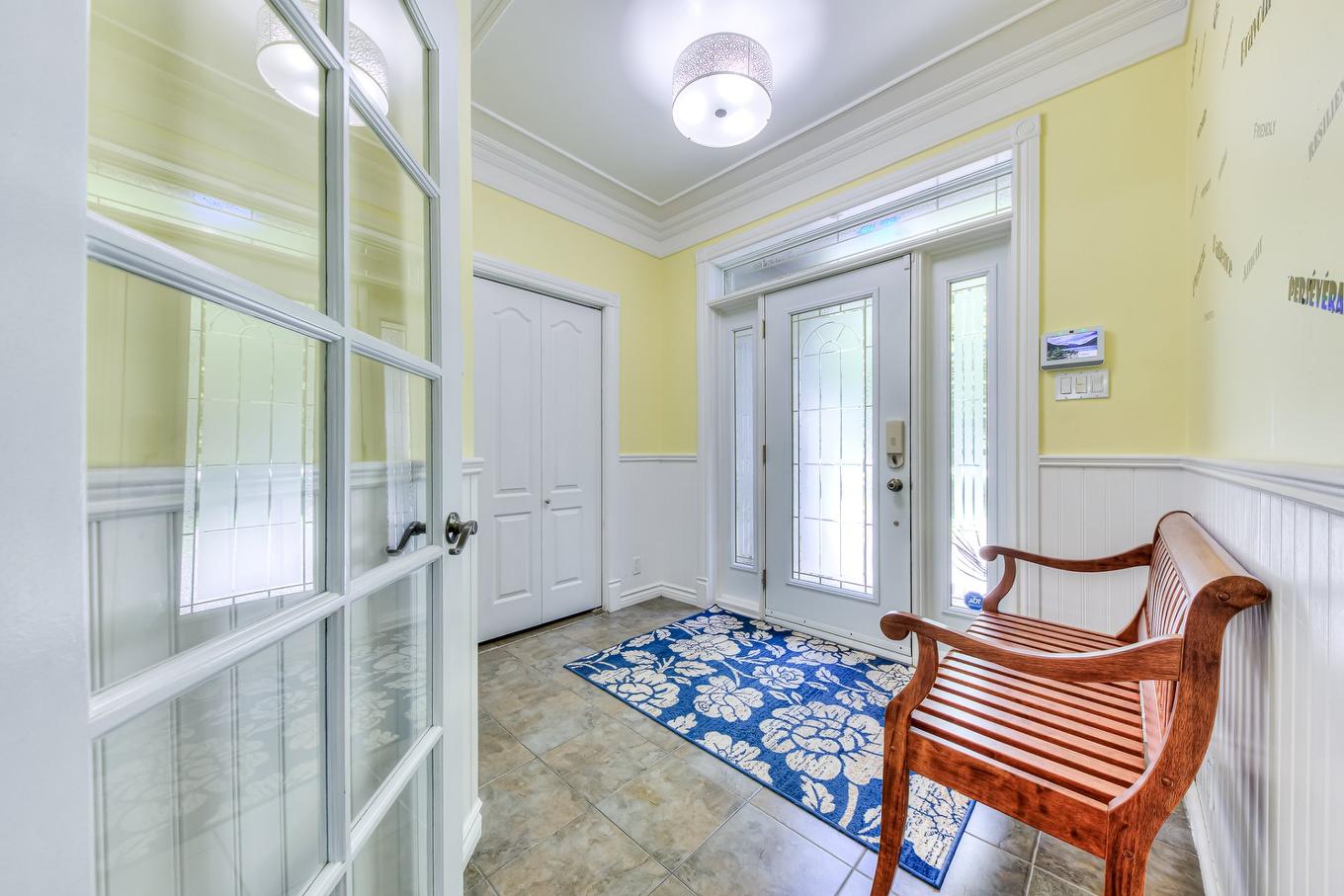 Hall - 162 Rue Du Sanctuaire, Saint-Colomban, QC - Indoor Photo Showing Other Room