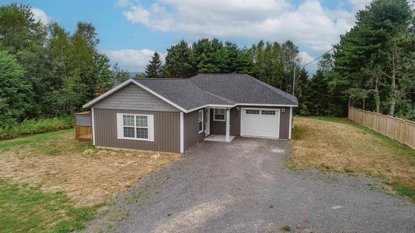 35 Blomidon View Dr, Port Williams, NS