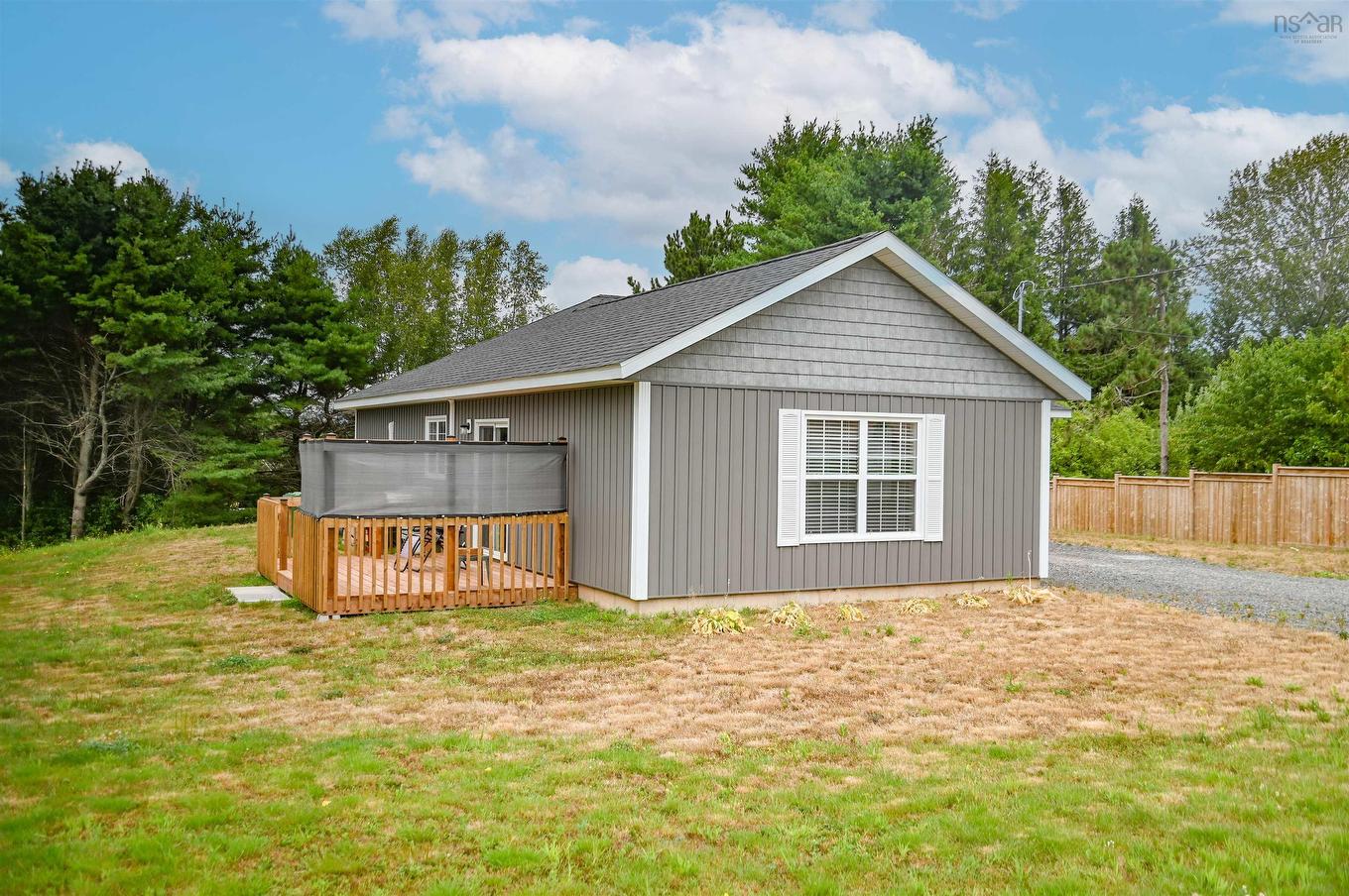 35 Blomidon View Dr, Port Williams, NS
