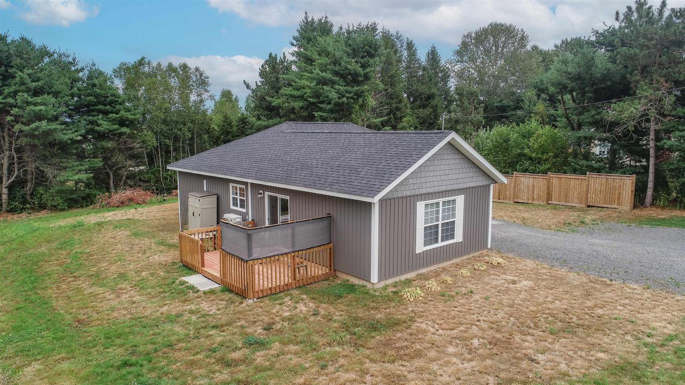 35 Blomidon View Dr, Port Williams, NS
