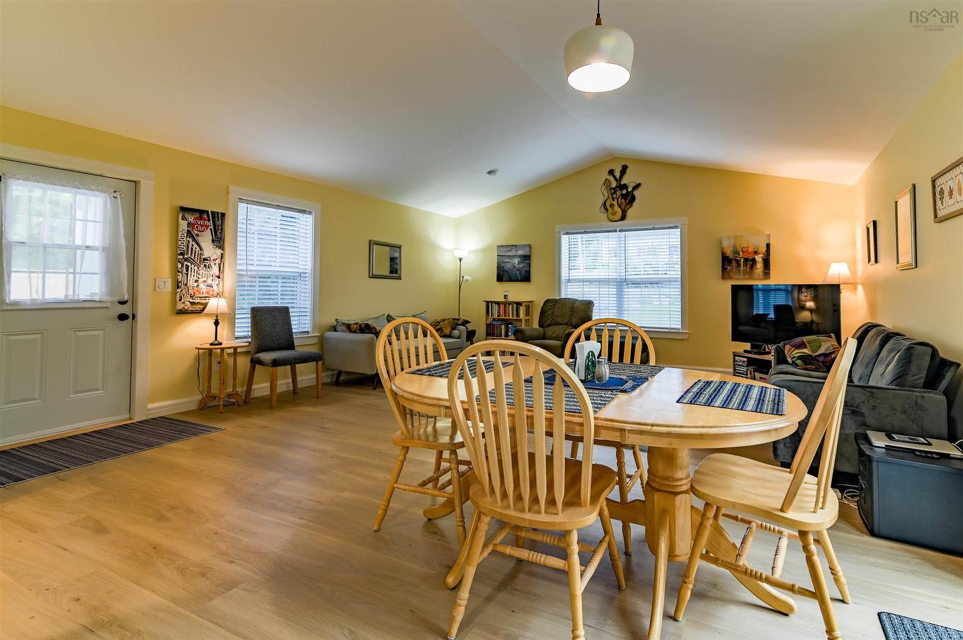 35 Blomidon View Dr, Port Williams, NS