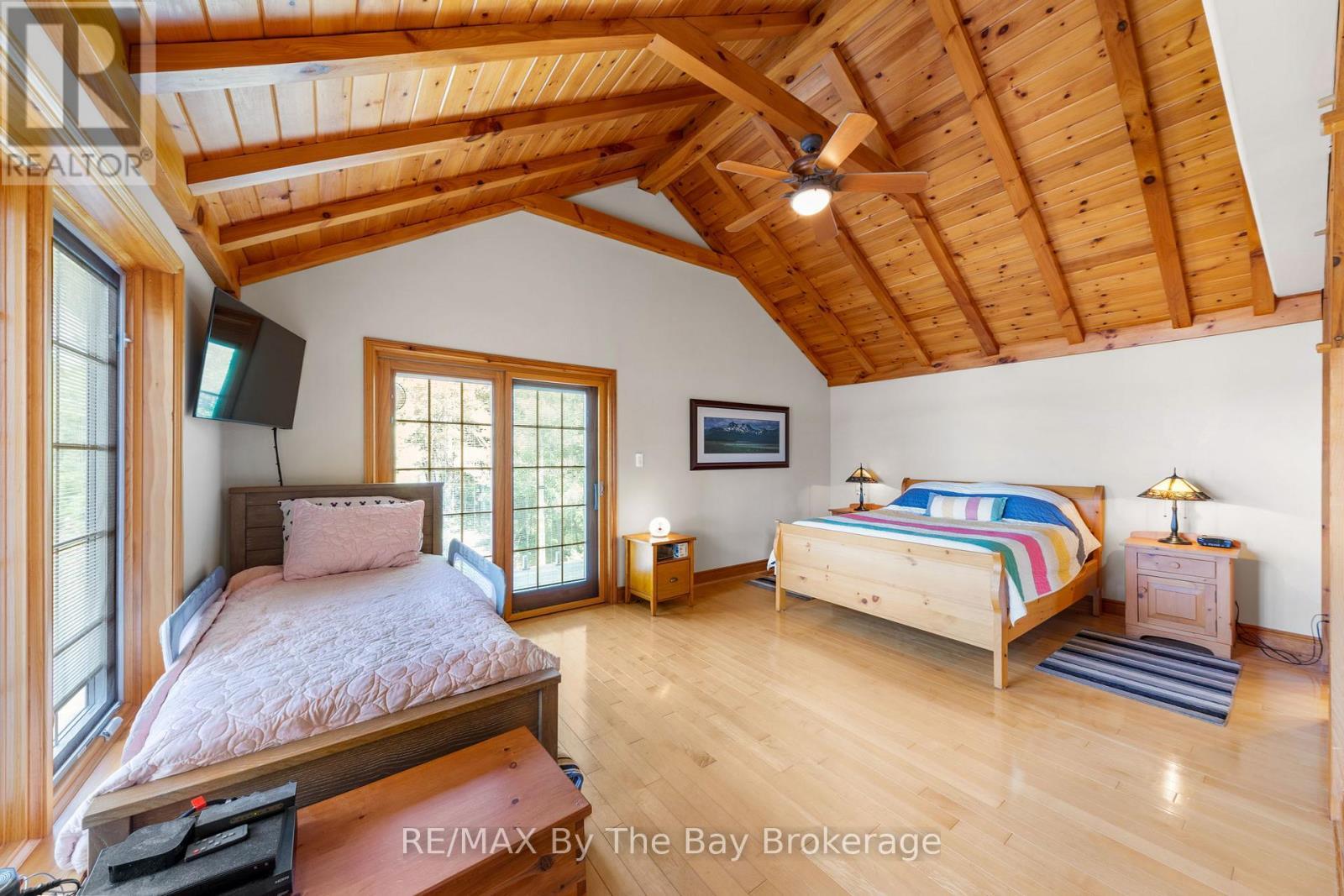 19980 Georgian Bay Shore, Georgian Bay (Gibson), ON - Indoor Photo Showing Bedroom