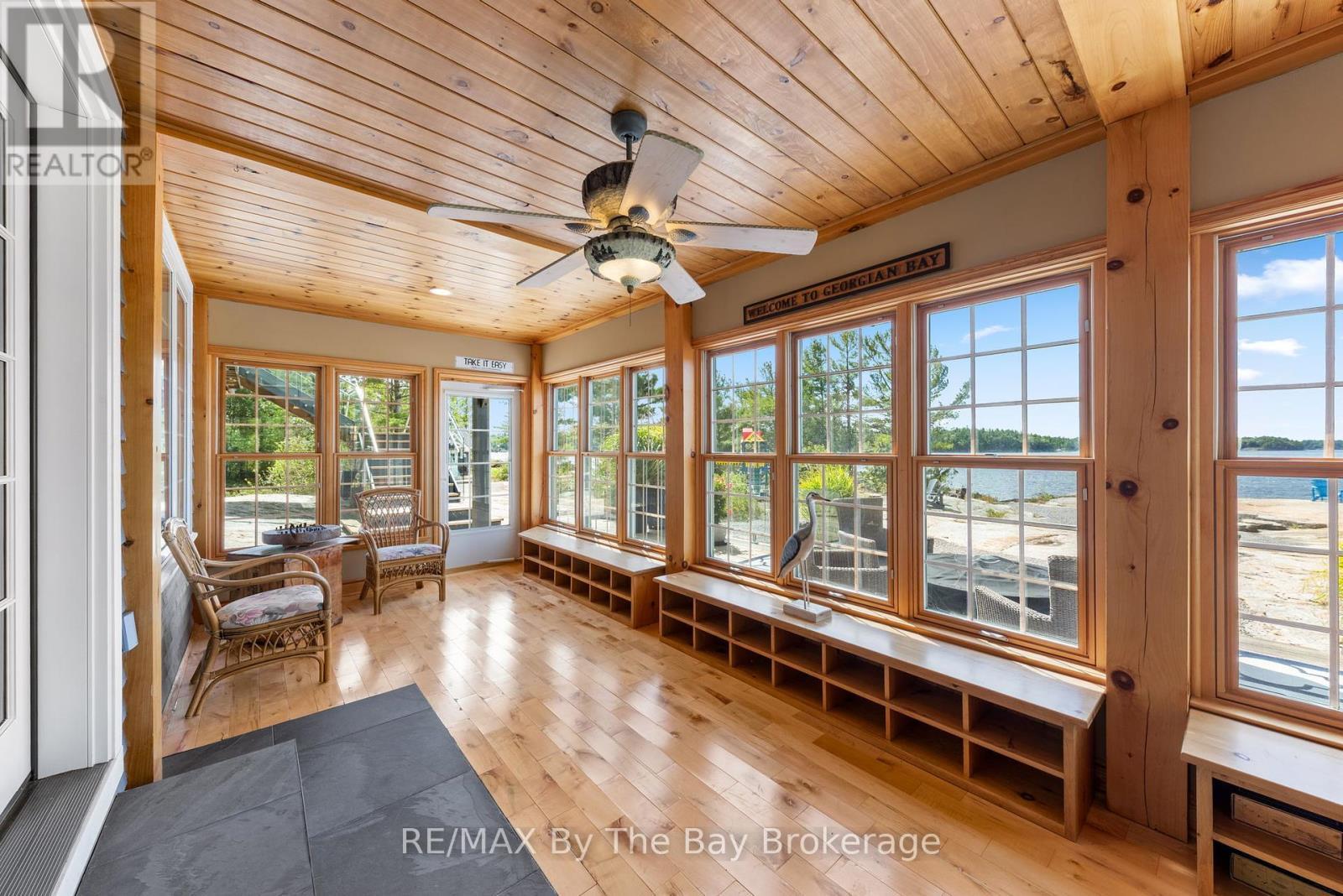 19980 Georgian Bay Shore, Georgian Bay (Gibson), ON - Indoor Photo Showing Other Room