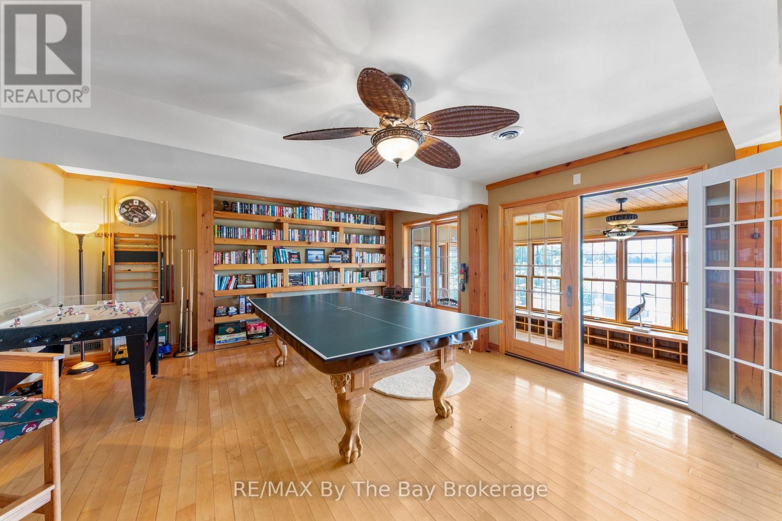 19980 Georgian Bay Shore, Georgian Bay (Gibson), ON - Indoor Photo Showing Other Room