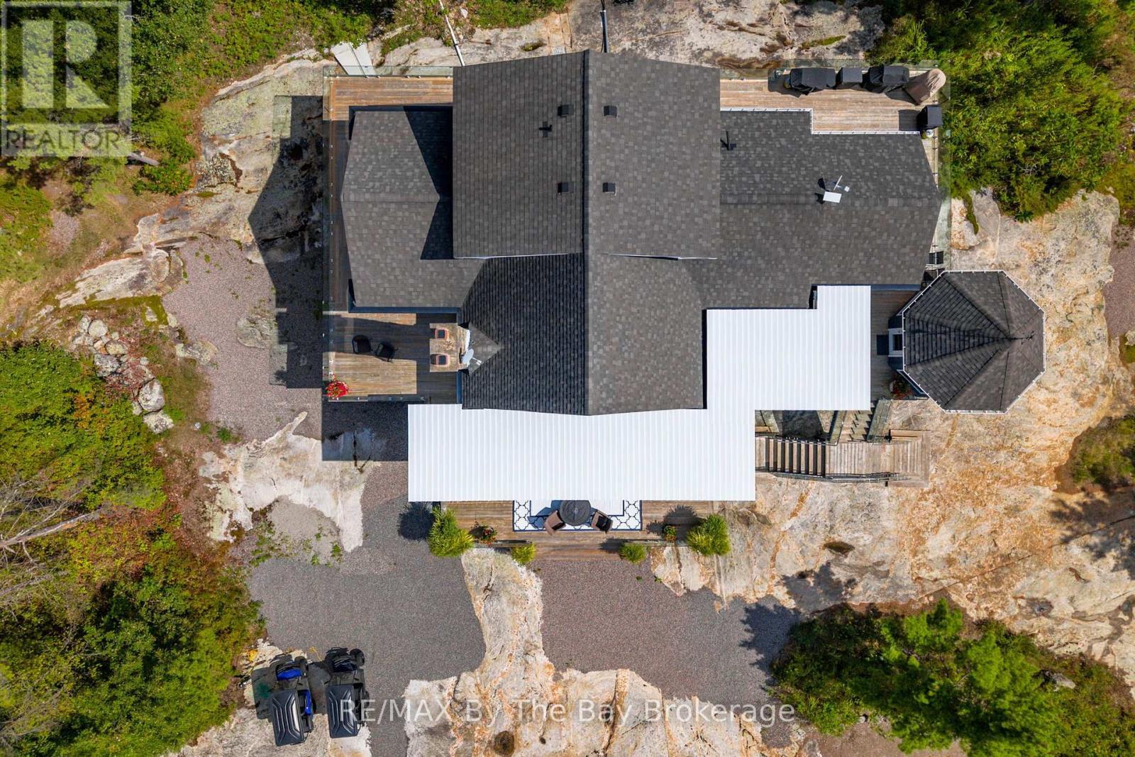 19980 Georgian Bay Shore, Georgian Bay (Gibson), ON - Outdoor