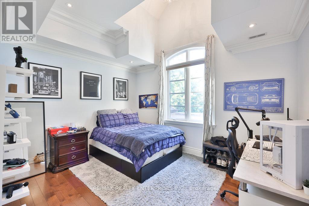 1459 Stavebank Road, Mississauga, ON - Indoor Photo Showing Bedroom