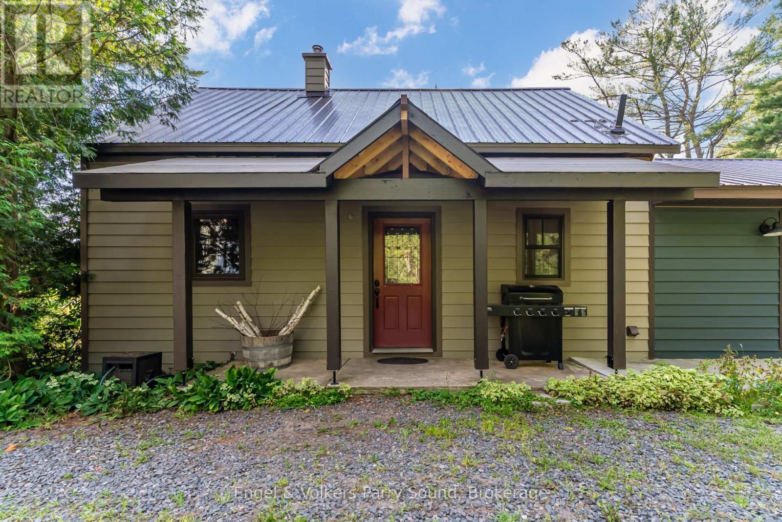 6 Little Beaver Boulevard, Seguin, ON