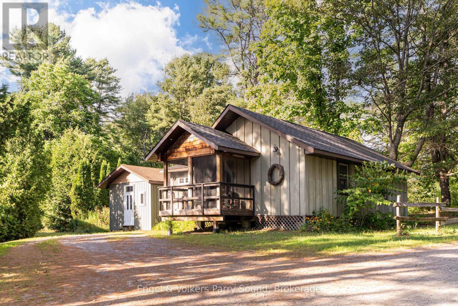 6 Little Beaver Boulevard, Seguin, ON