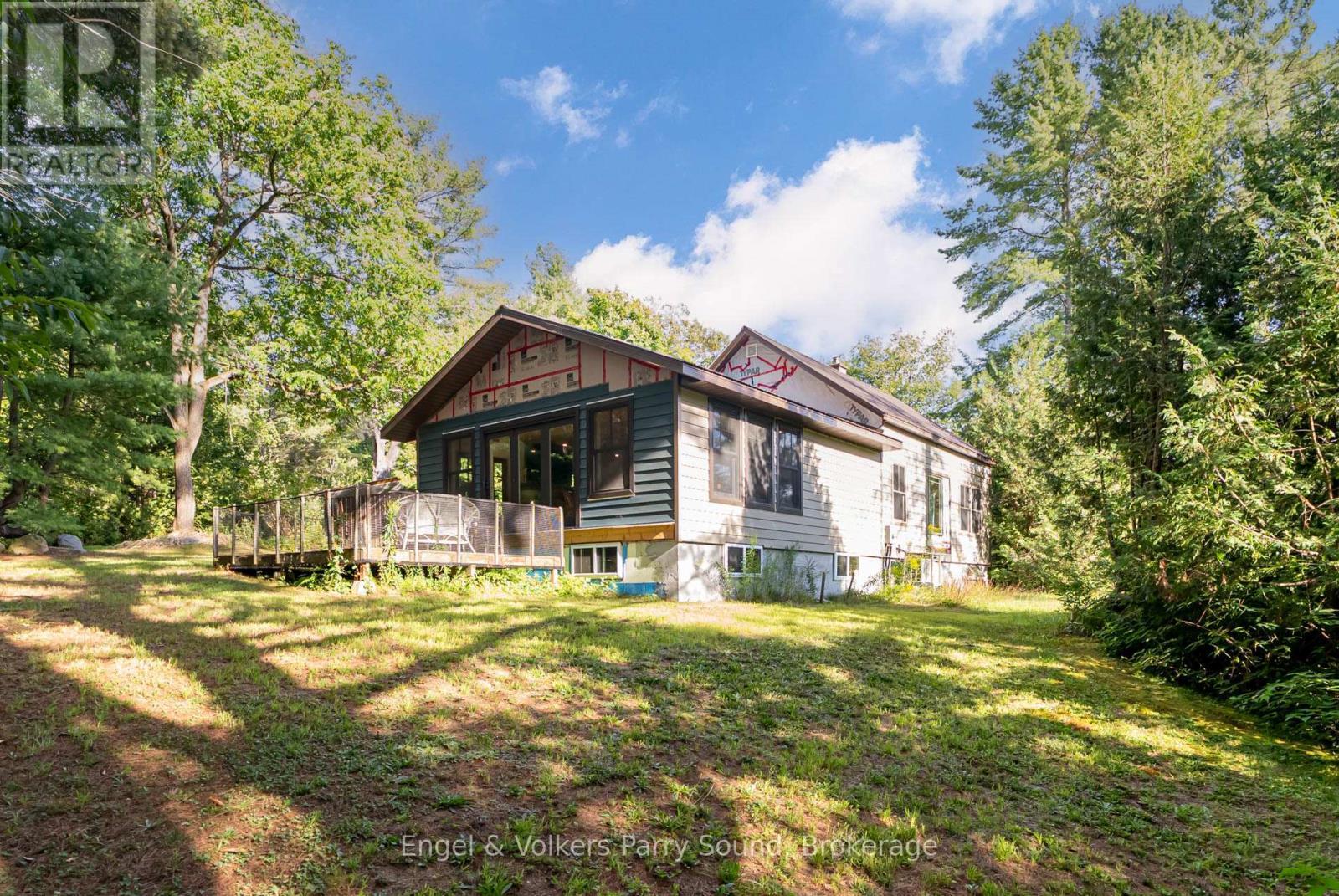 6 Little Beaver Boulevard, Seguin, ON