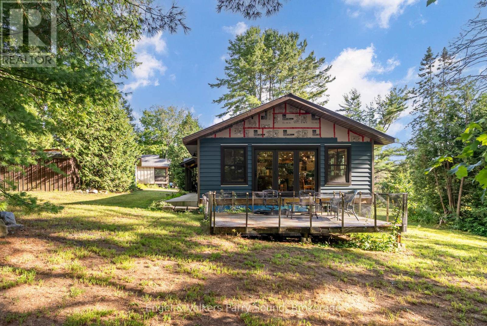 6 Little Beaver Boulevard, Seguin, ON