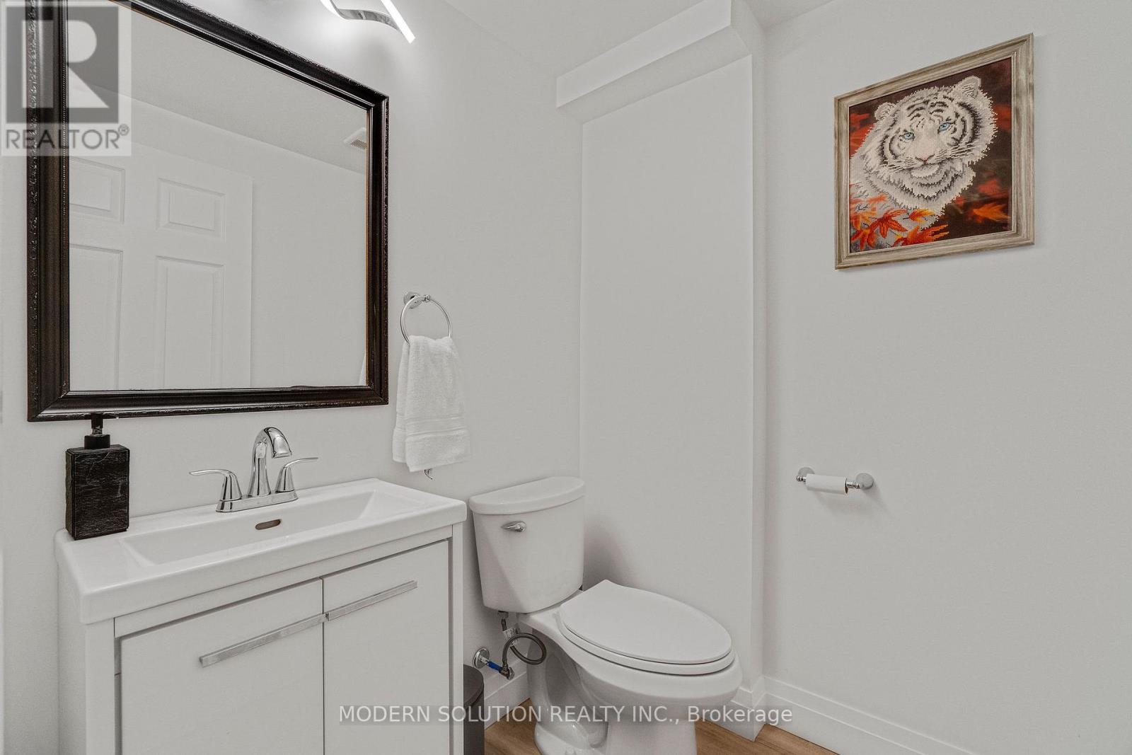 4806 Crystal Rose Drive S, Mississauga, ON - Indoor Photo Showing Bathroom