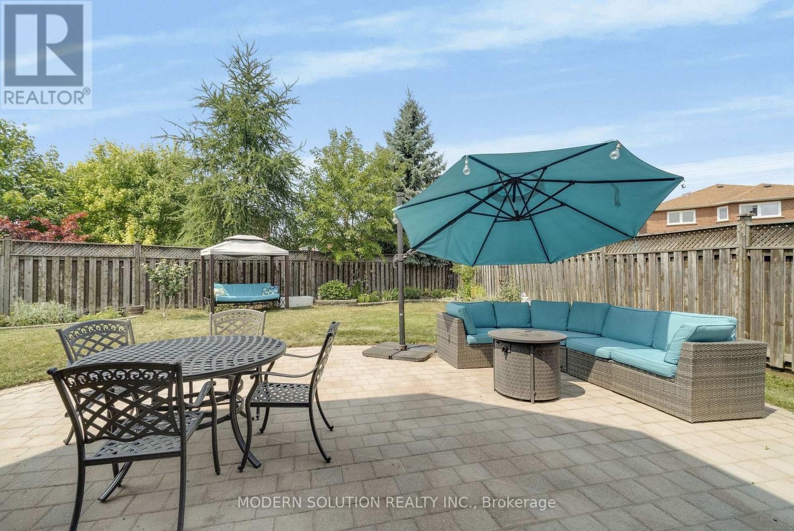 4806 Crystal Rose Drive S, Mississauga, ON - Outdoor