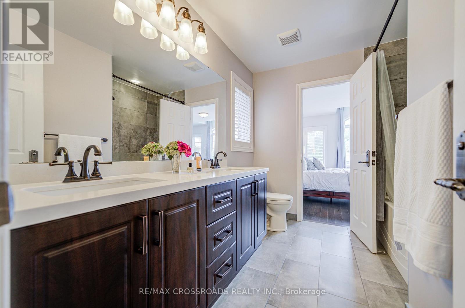 187 Summeridge Drive, Vaughan, ON - Indoor Photo Showing Bathroom
