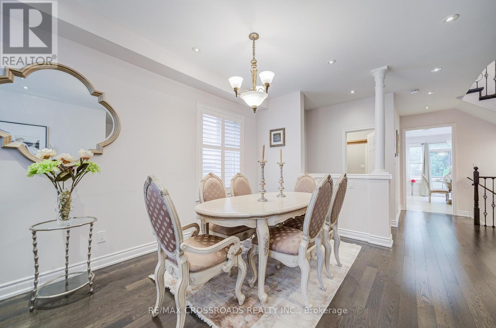 187 Summeridge Drive, Vaughan, ON - Indoor Photo Showing Dining Room