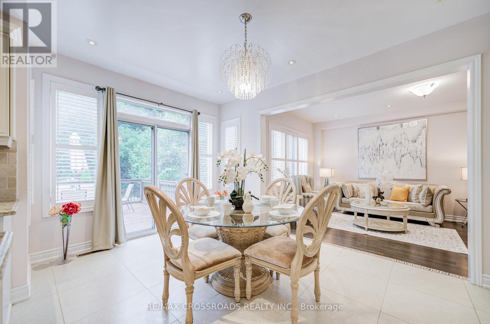 187 Summeridge Drive, Vaughan, ON - Indoor Photo Showing Dining Room