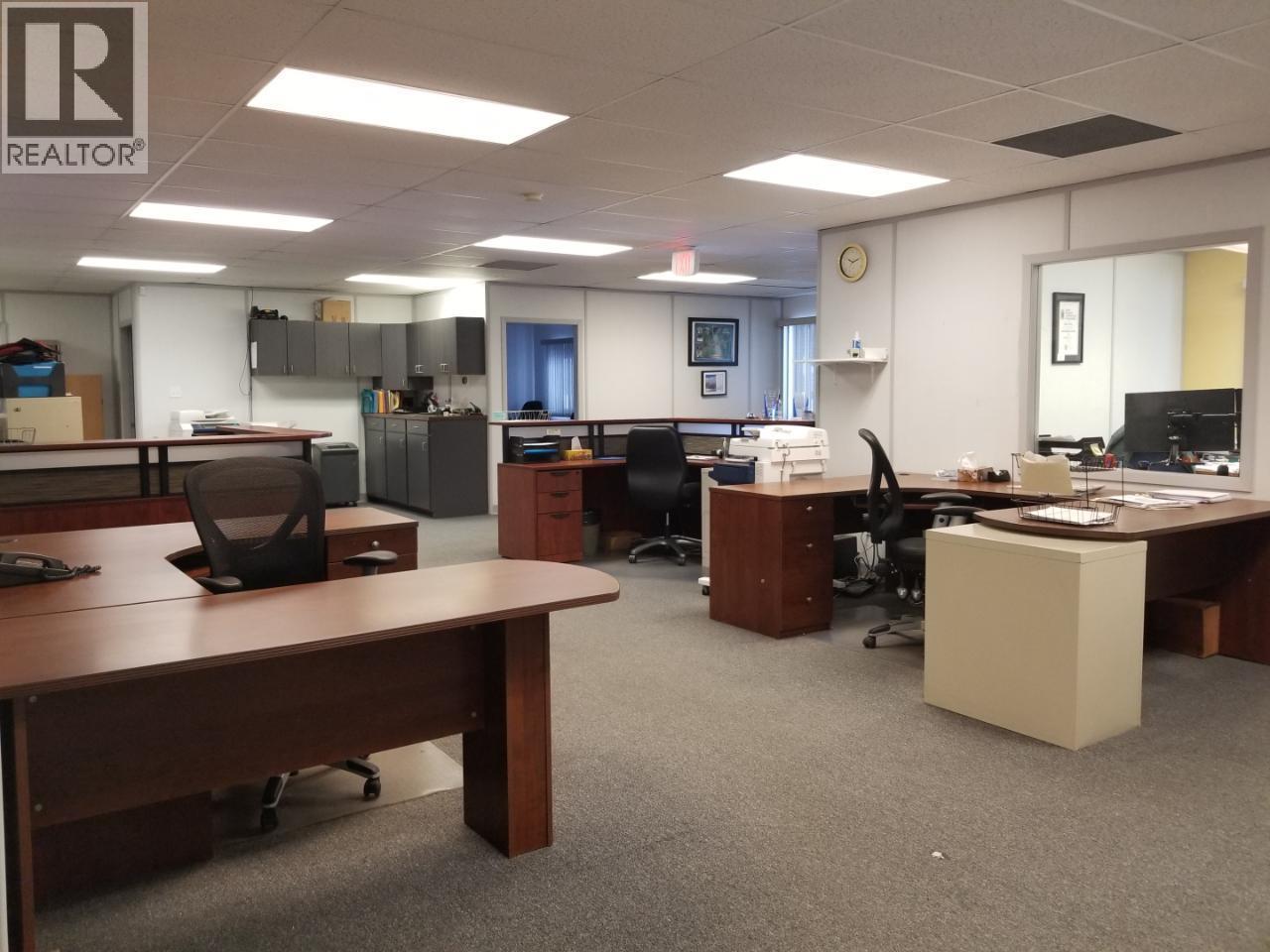 5110 52 Avenue, Dawson Creek, BC