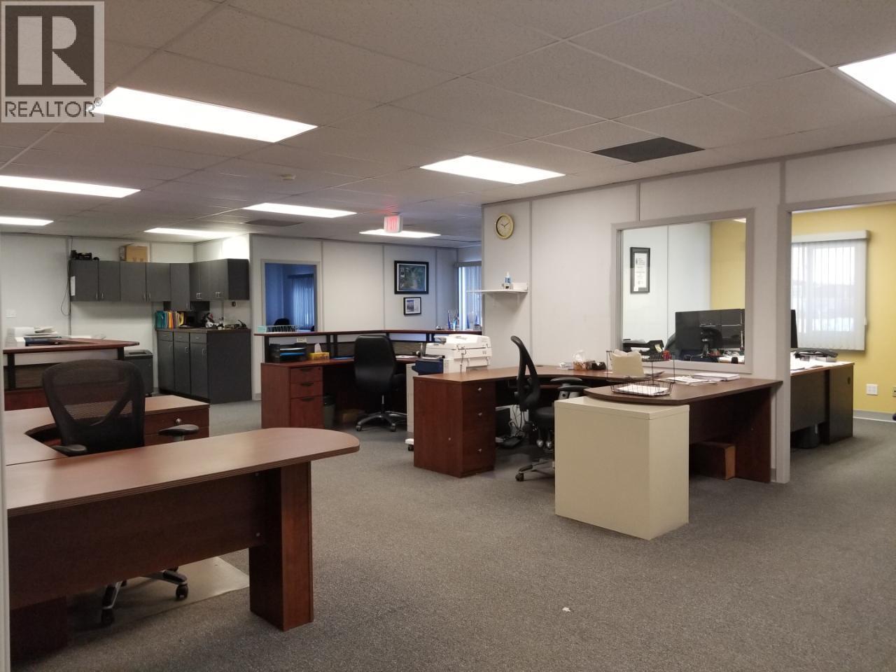 5110 52 Avenue, Dawson Creek, BC