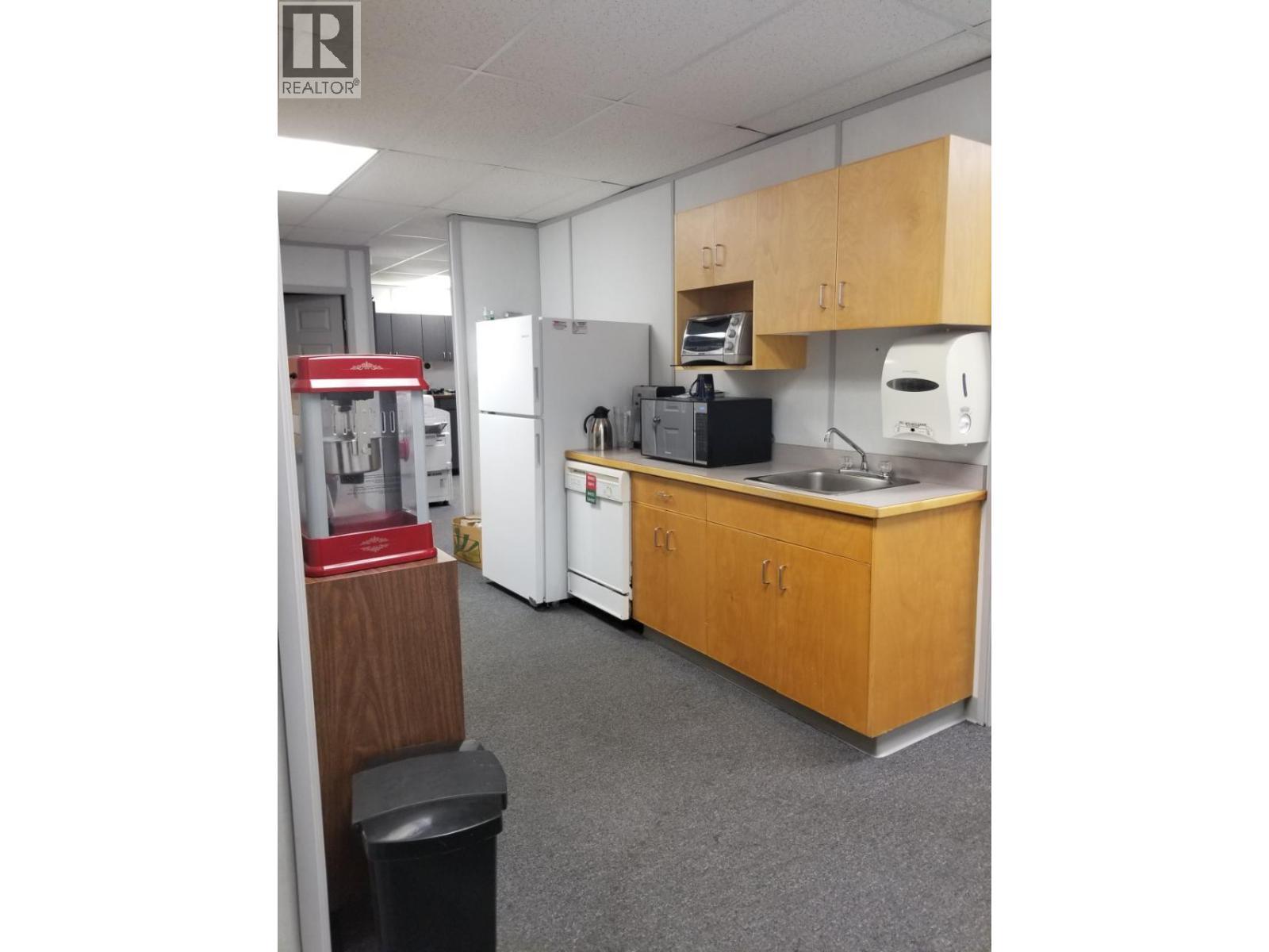 5110 52 Avenue, Dawson Creek, BC