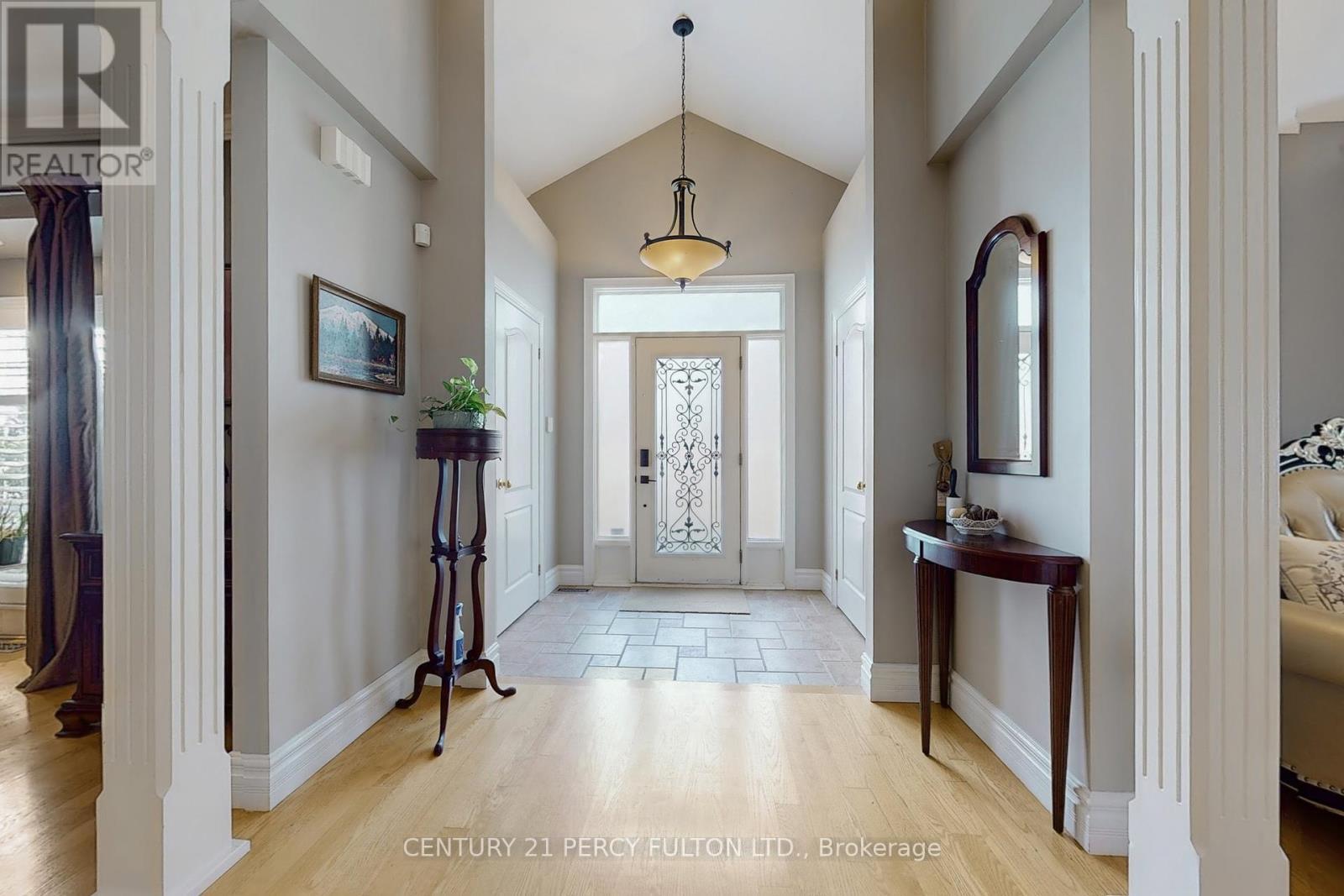 1832 Chesbro Court, Mississauga, ON - Indoor Photo Showing Other Room