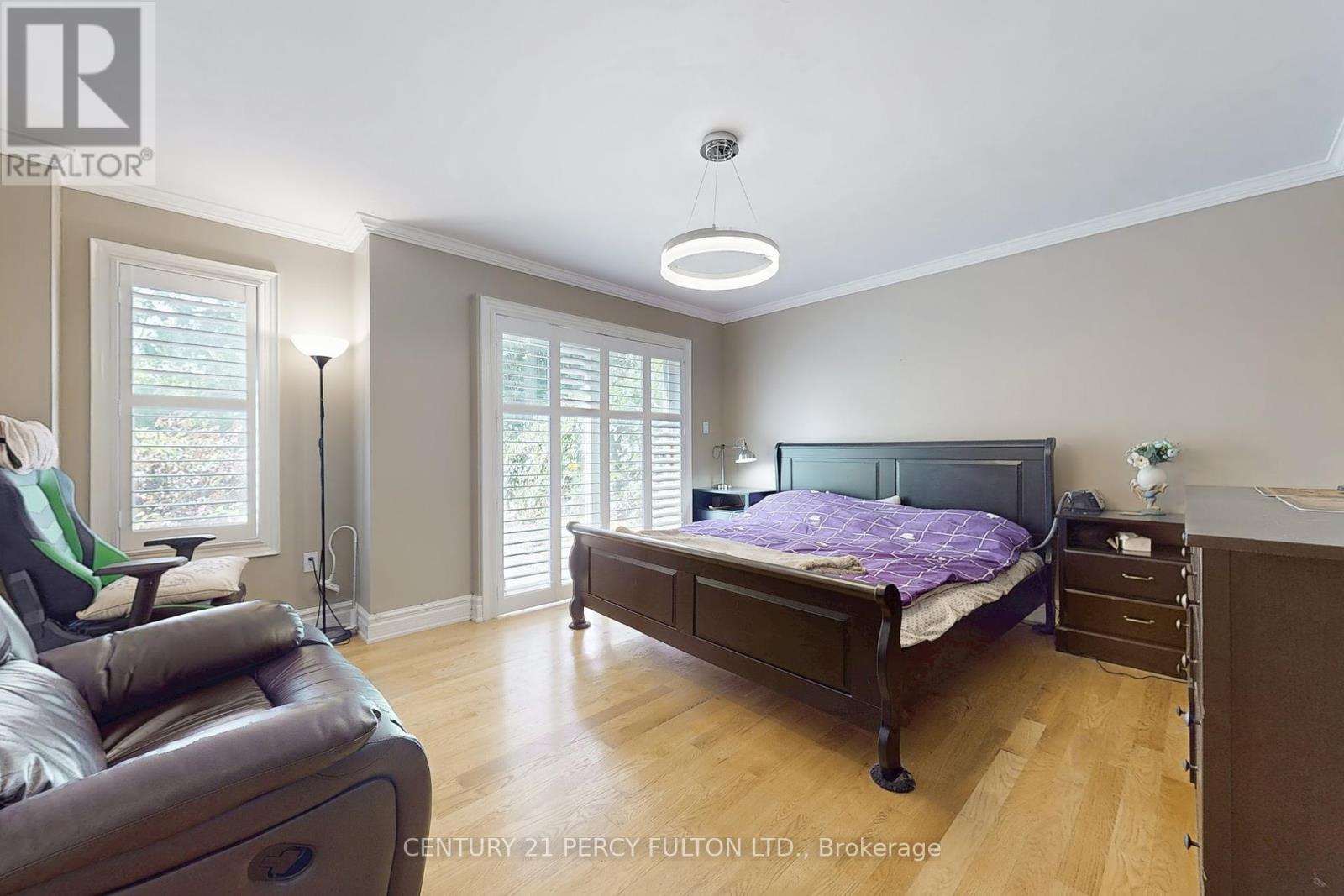 1832 Chesbro Court, Mississauga, ON - Indoor Photo Showing Bedroom