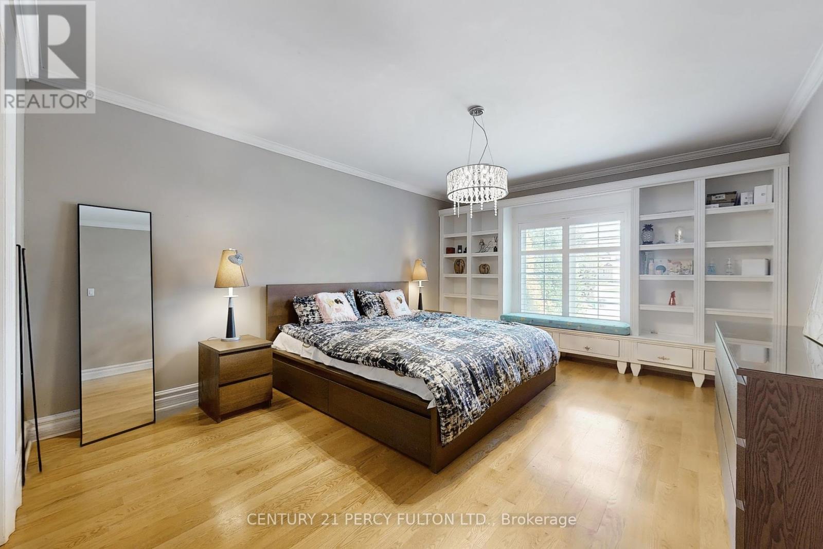 1832 Chesbro Court, Mississauga, ON - Indoor Photo Showing Bedroom