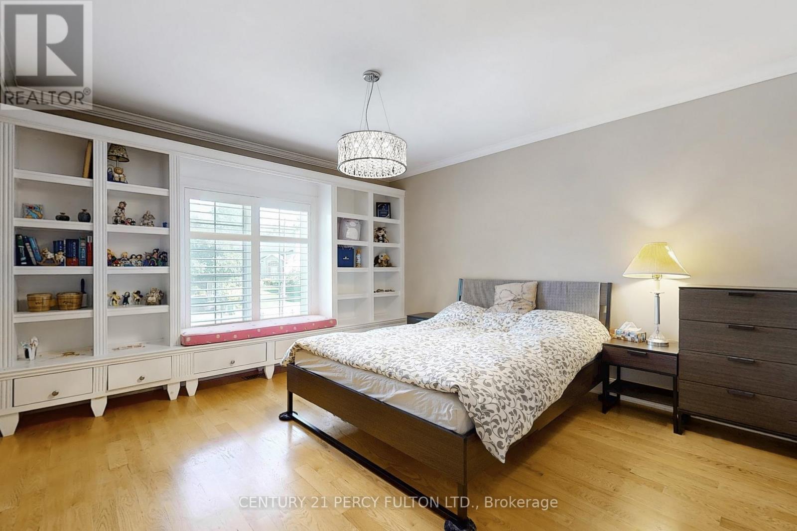1832 Chesbro Court, Mississauga, ON - Indoor Photo Showing Bedroom