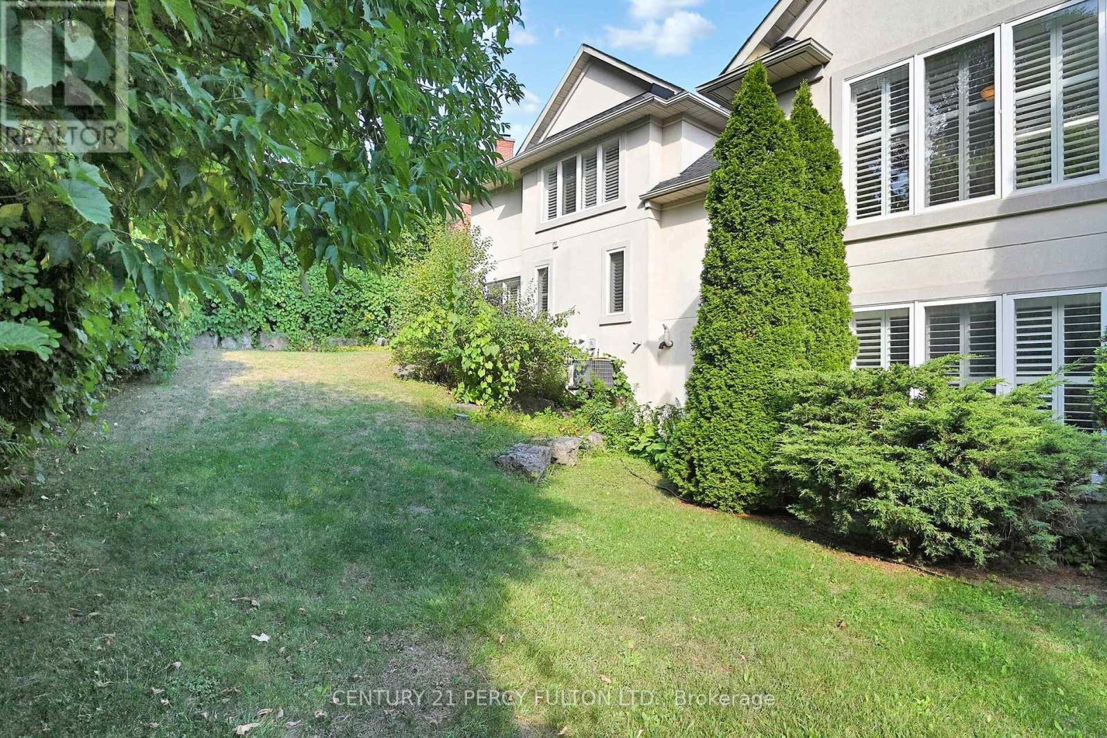 1832 Chesbro Court, Mississauga, ON - Outdoor