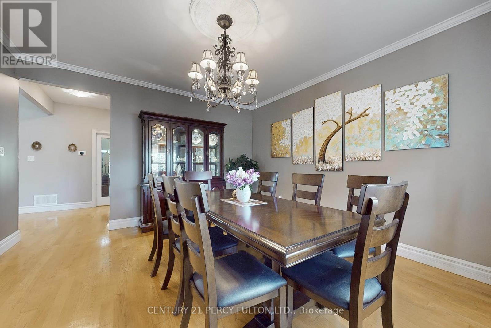 1832 Chesbro Court, Mississauga, ON - Indoor Photo Showing Dining Room