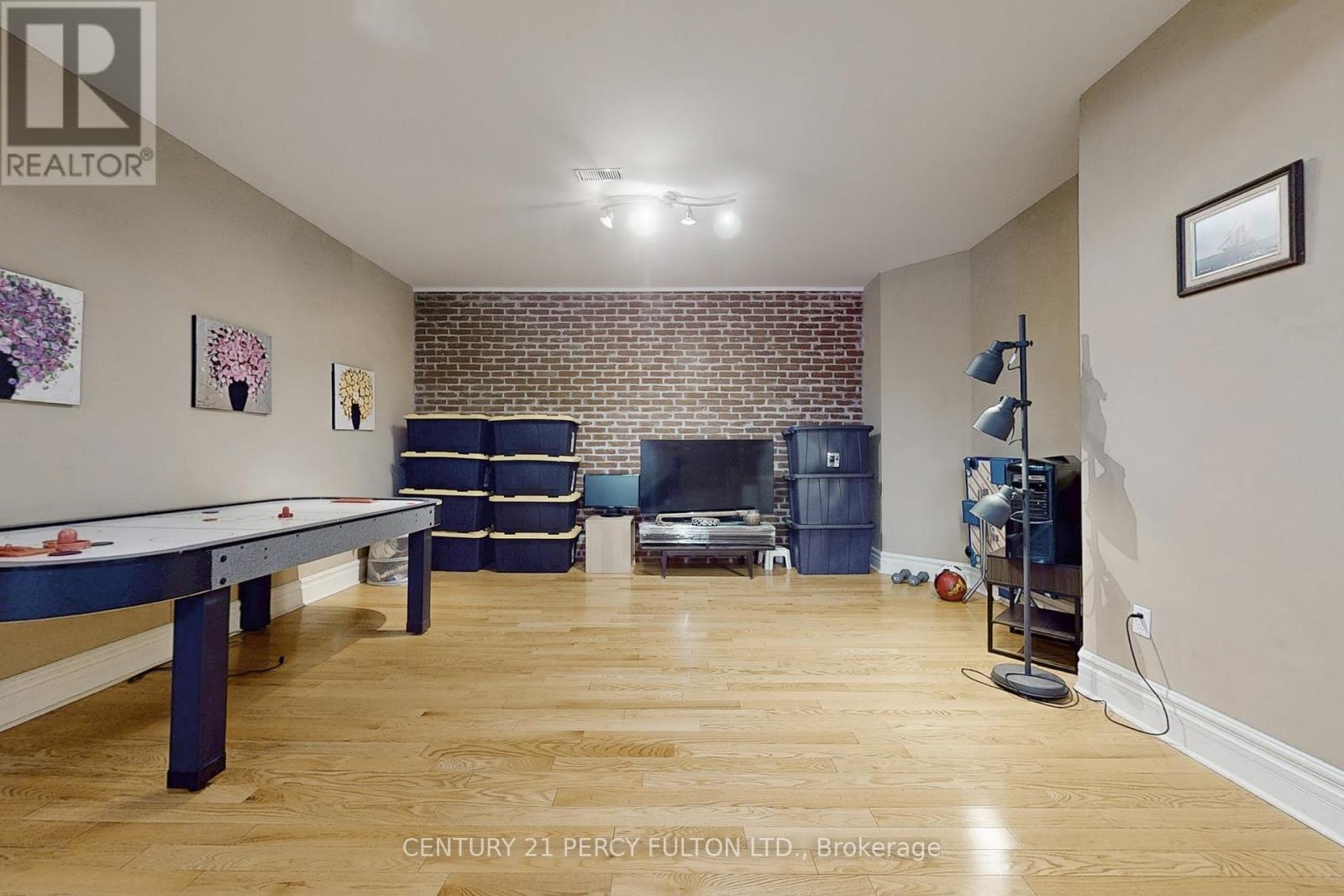 1832 Chesbro Court, Mississauga, ON - Indoor Photo Showing Other Room