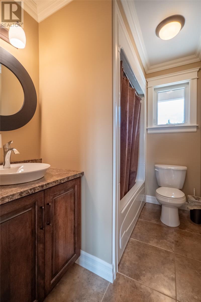 84 Farm Road, Portugal Cove St. Philips, NL - Indoor Photo Showing Bathroom
