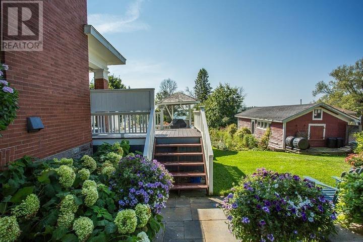 31 Taylor St, Bruce Mines, ON - Outdoor With Deck Patio Veranda