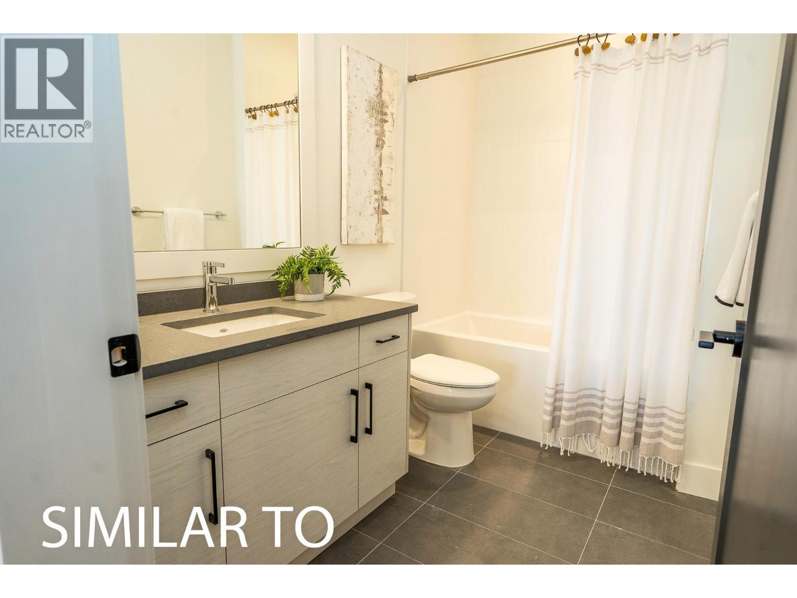 225A Grizzly Ridge Trail, Big White, BC - Indoor Photo Showing Bathroom