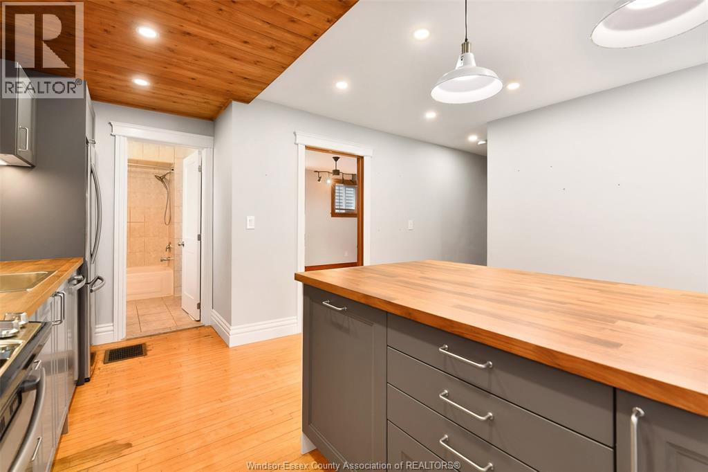 855 Jos Janisse Avenue Unit# Main, Windsor, ON - Indoor Photo Showing Kitchen