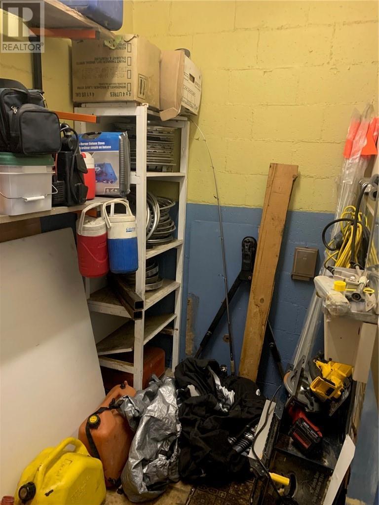 103-105 Front, Spanish, ON