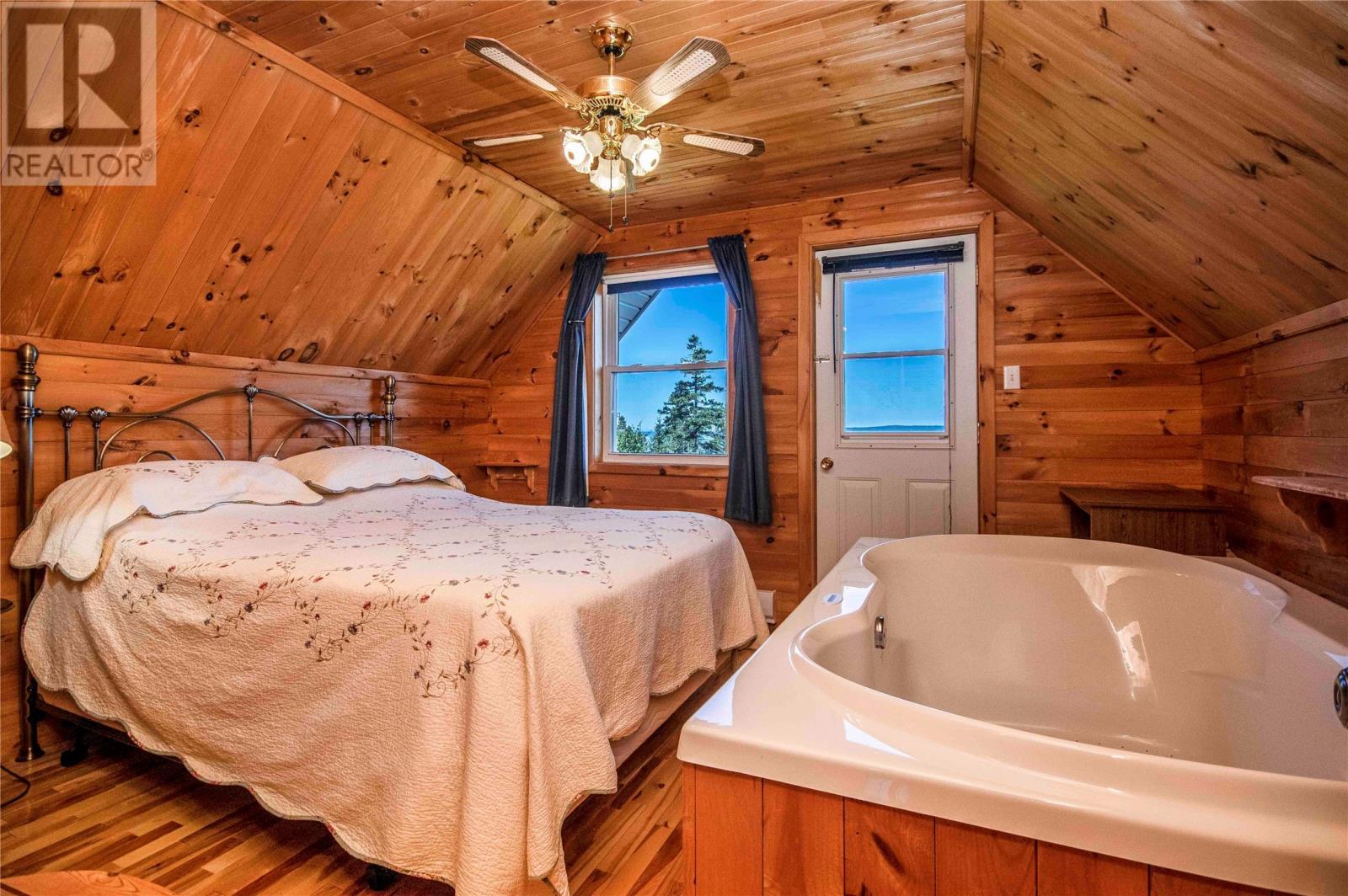 19 Burnt Point Road, Spread Eagle, NL - Indoor Photo Showing Bedroom