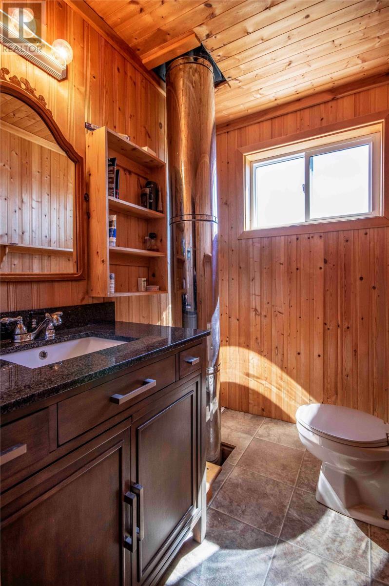 19 Burnt Point Road, Spread Eagle, NL - Indoor