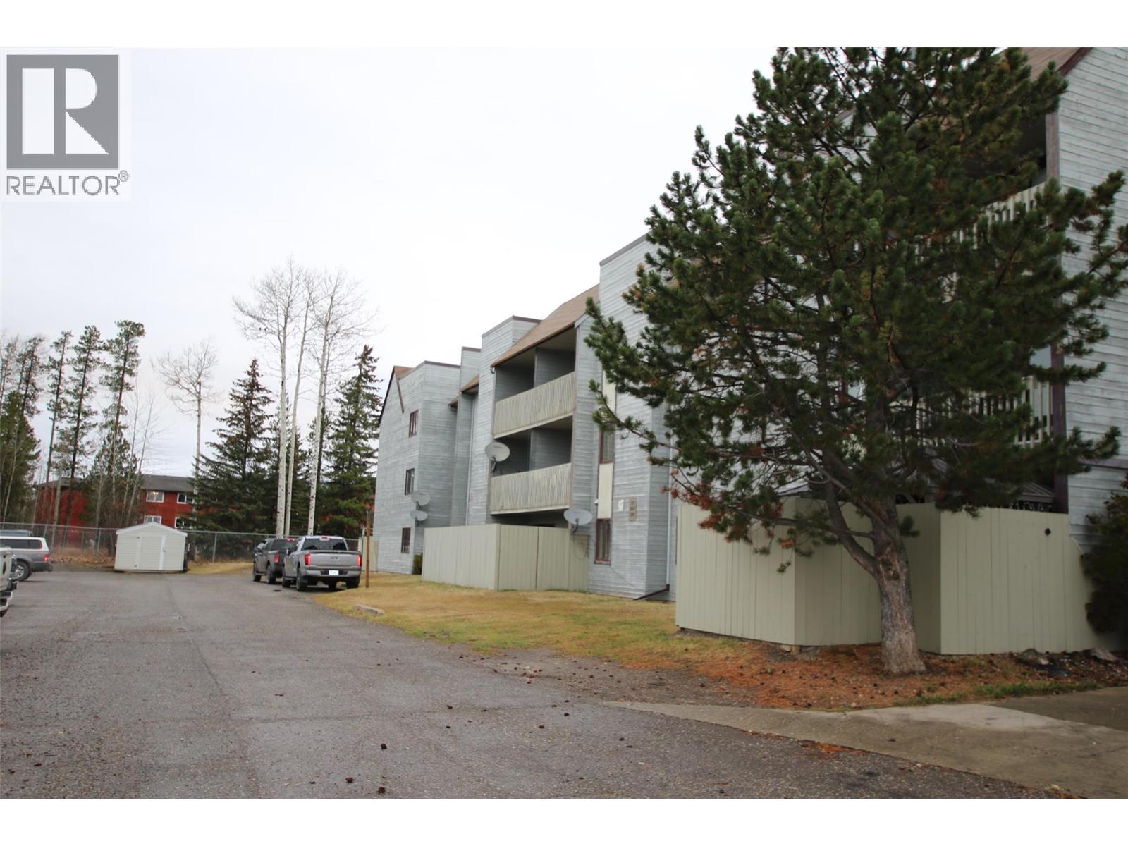 320 Northgate Road Unit# 116, Tumbler Ridge, BC - Outdoor