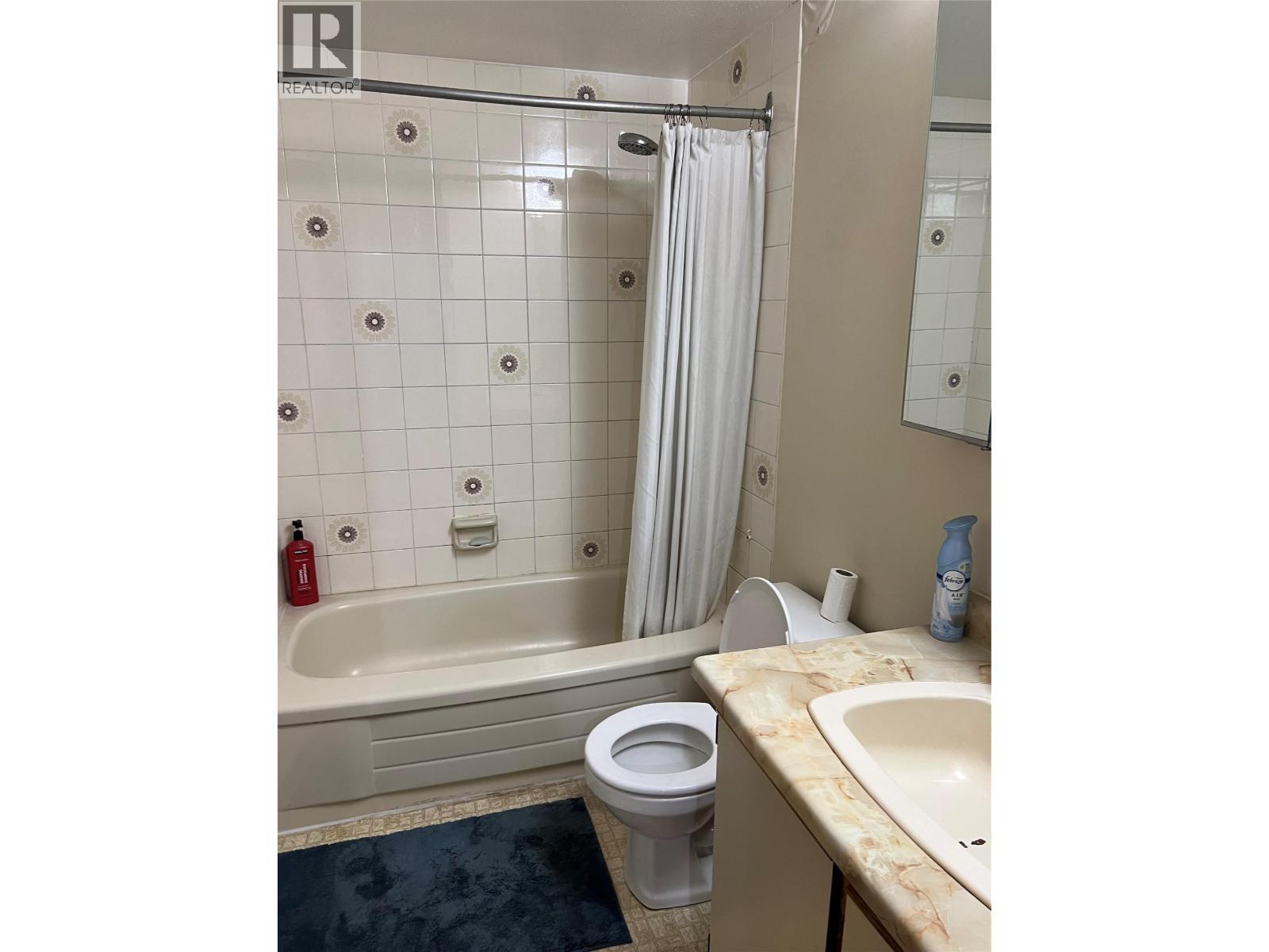 320 Northgate Road Unit# 116, Tumbler Ridge, BC - Indoor Photo Showing Bathroom