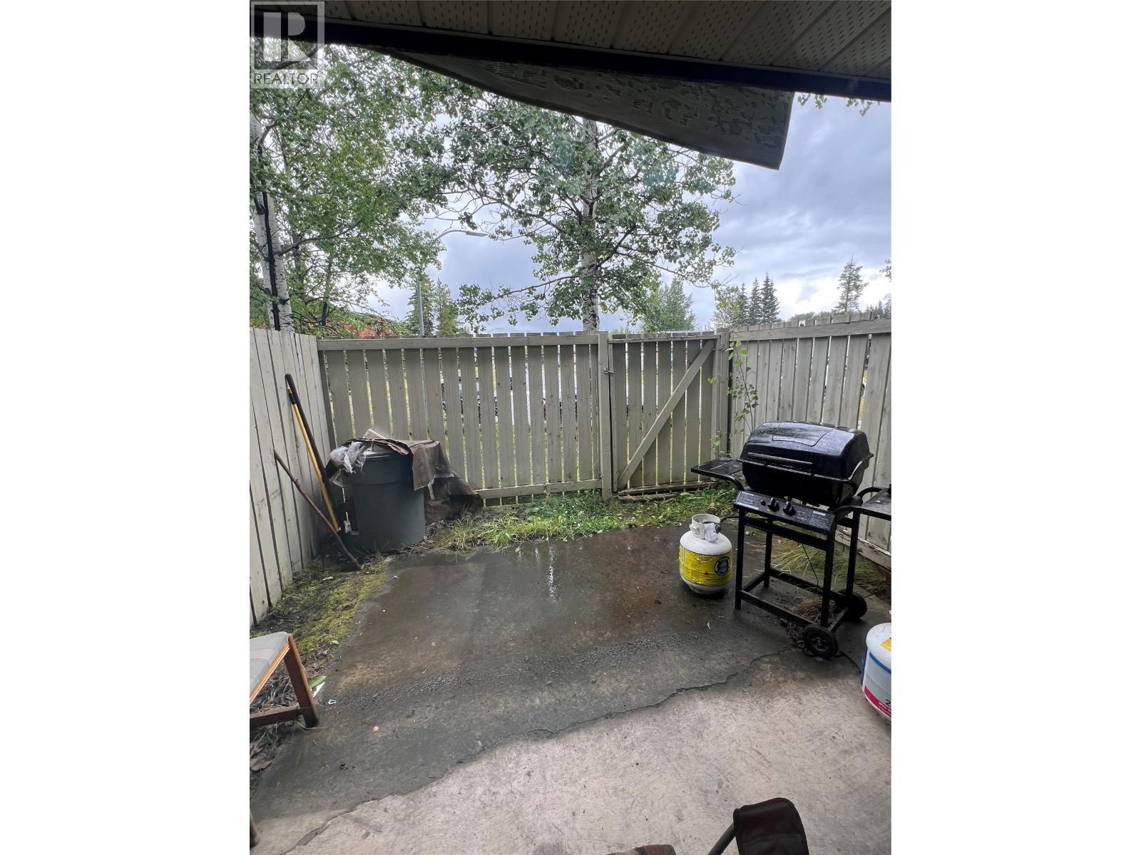 320 Northgate Road Unit# 116, Tumbler Ridge, BC - Outdoor