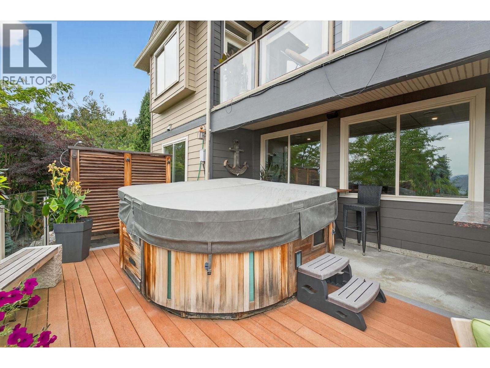 3751 Lornell Court, Peachland, BC - Outdoor With Deck Patio Veranda With Exterior