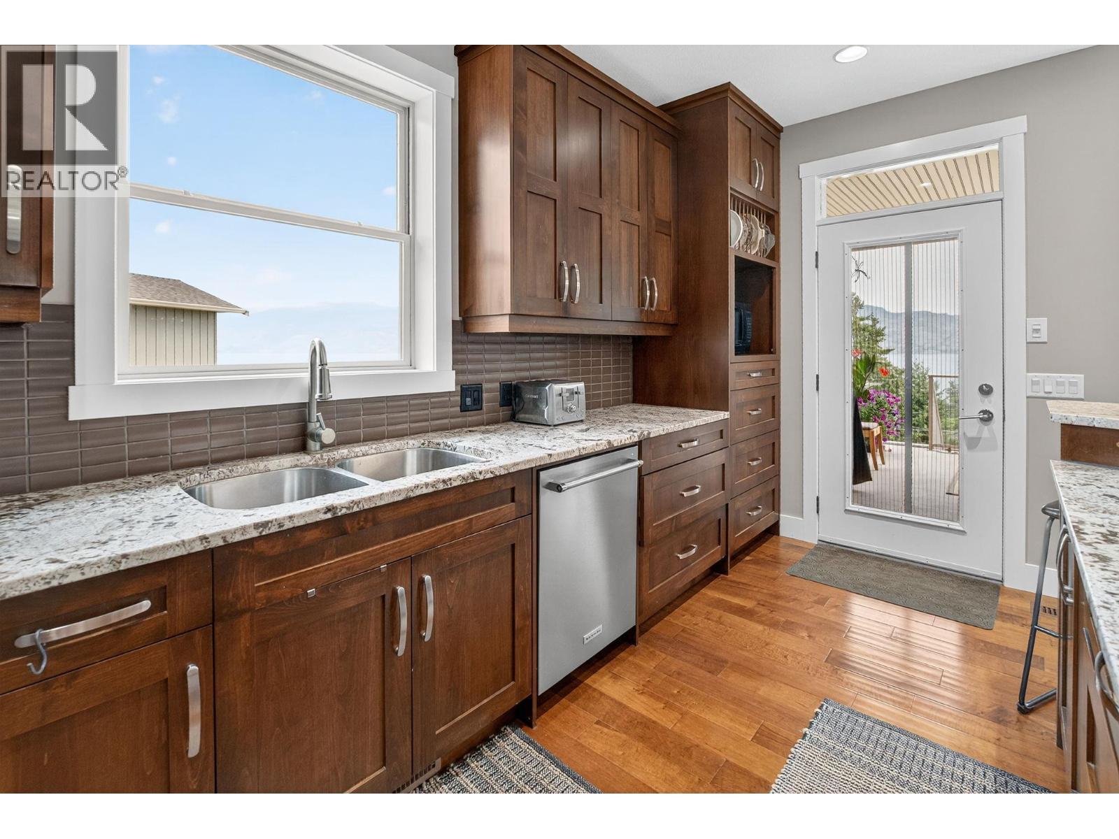 3751 Lornell Court, Peachland, BC - Indoor Photo Showing Kitchen With Double Sink