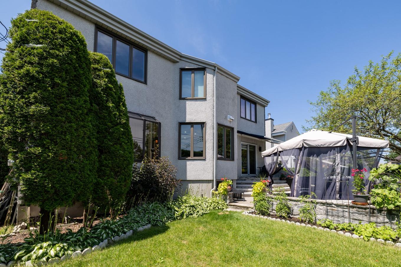 Face arrière - 458 Rue Roumefort, Montréal (L'Île-Bizard/Sainte-Geneviève), QC - Outdoor