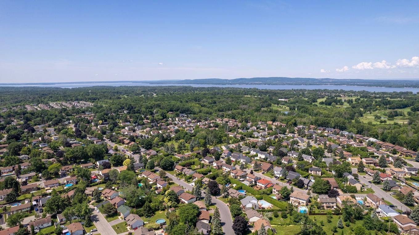 Photo aérienne - 458 Rue Roumefort, Montréal (L'Île-Bizard/Sainte-Geneviève), QC - Outdoor With View