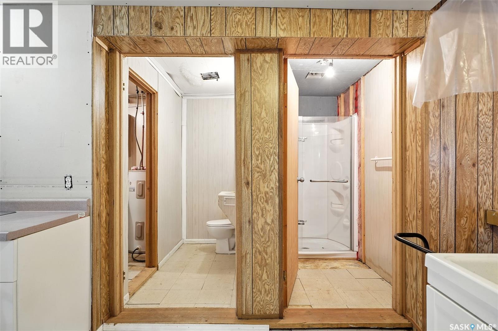 Wiebe Acreage, Vanscoy Rm No. 345, SK - Indoor