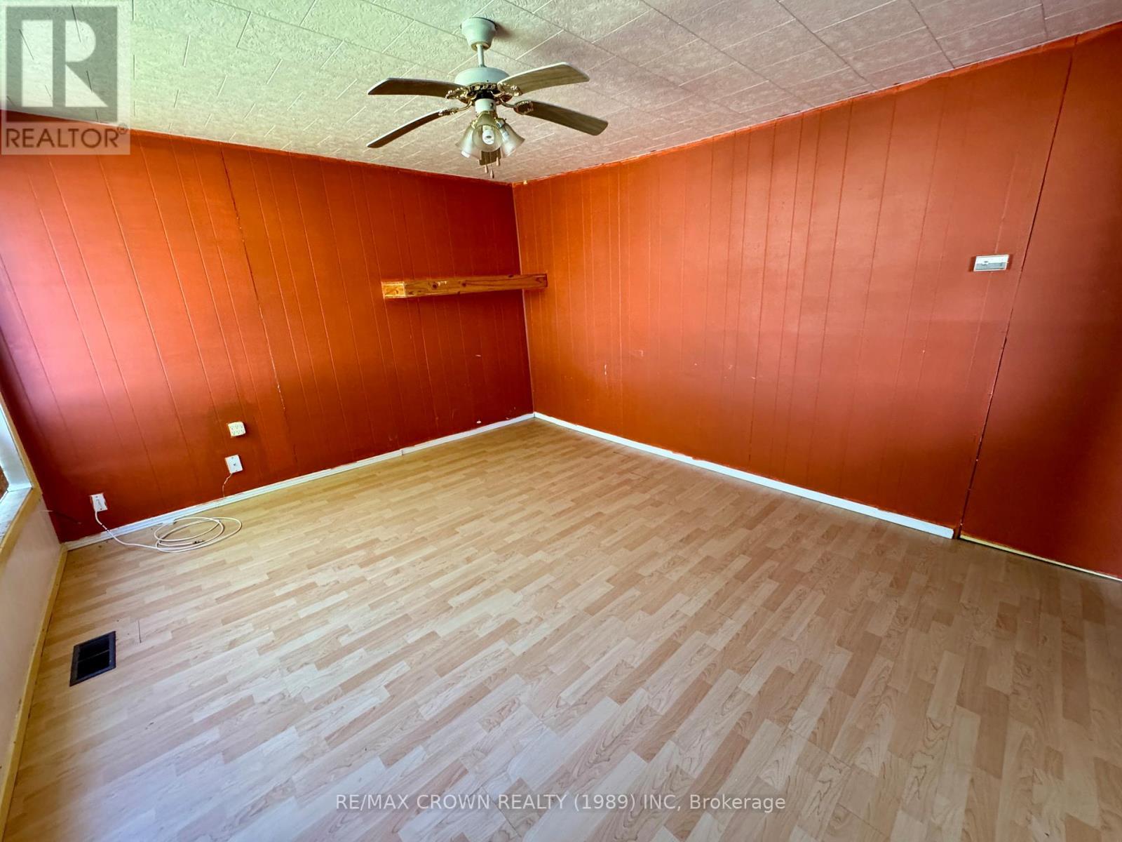 17 Lemarier Street, Kapuskasing, ON - Indoor Photo Showing Other Room