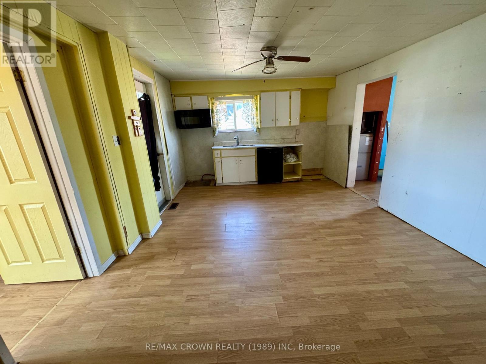 17 Lemarier Street, Kapuskasing, ON - Indoor