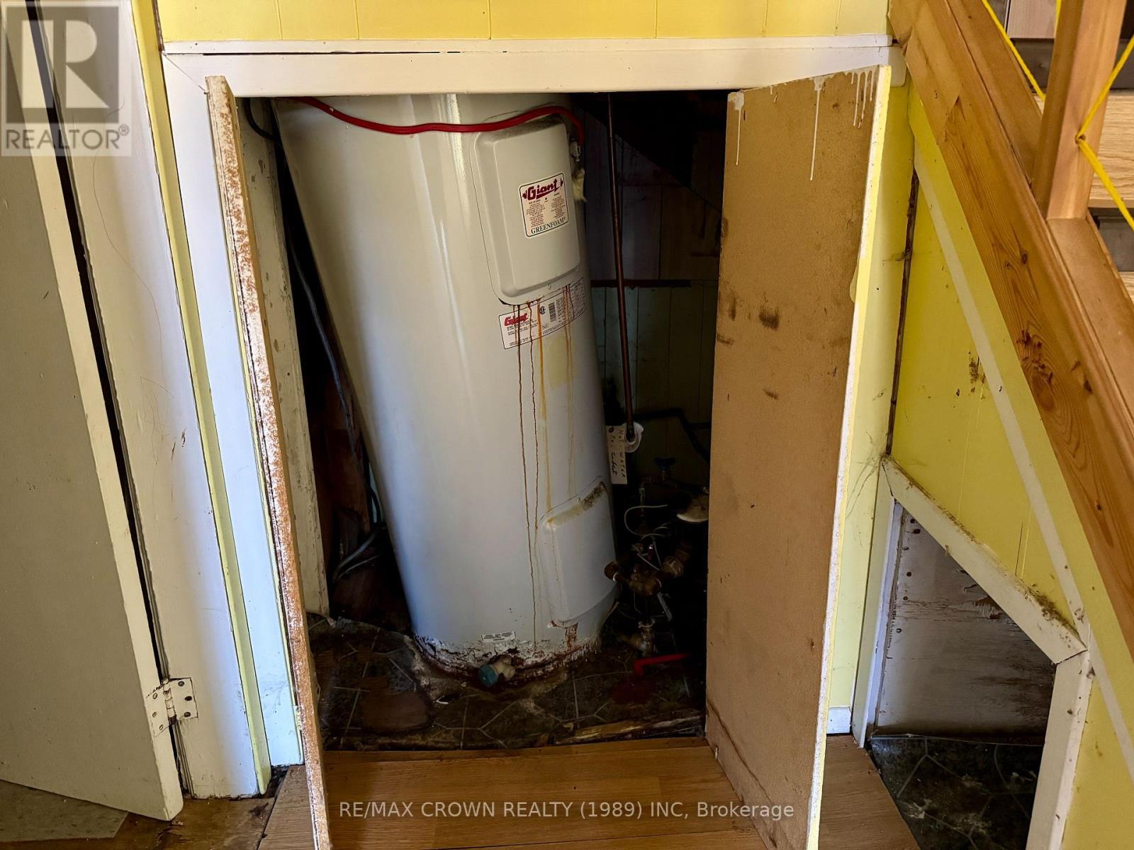 17 Lemarier Street, Kapuskasing, ON - Indoor