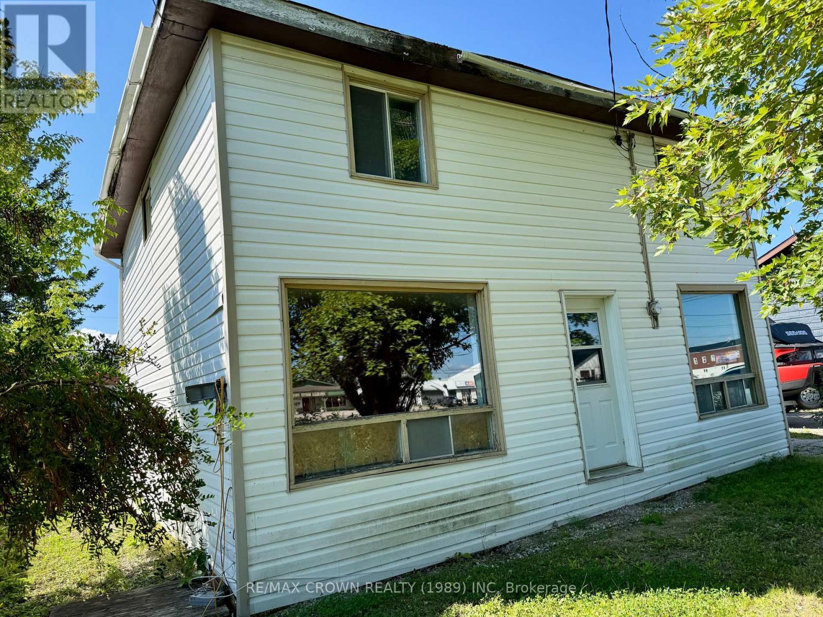 17 Lemarier Street, Kapuskasing, ON - Outdoor With Exterior