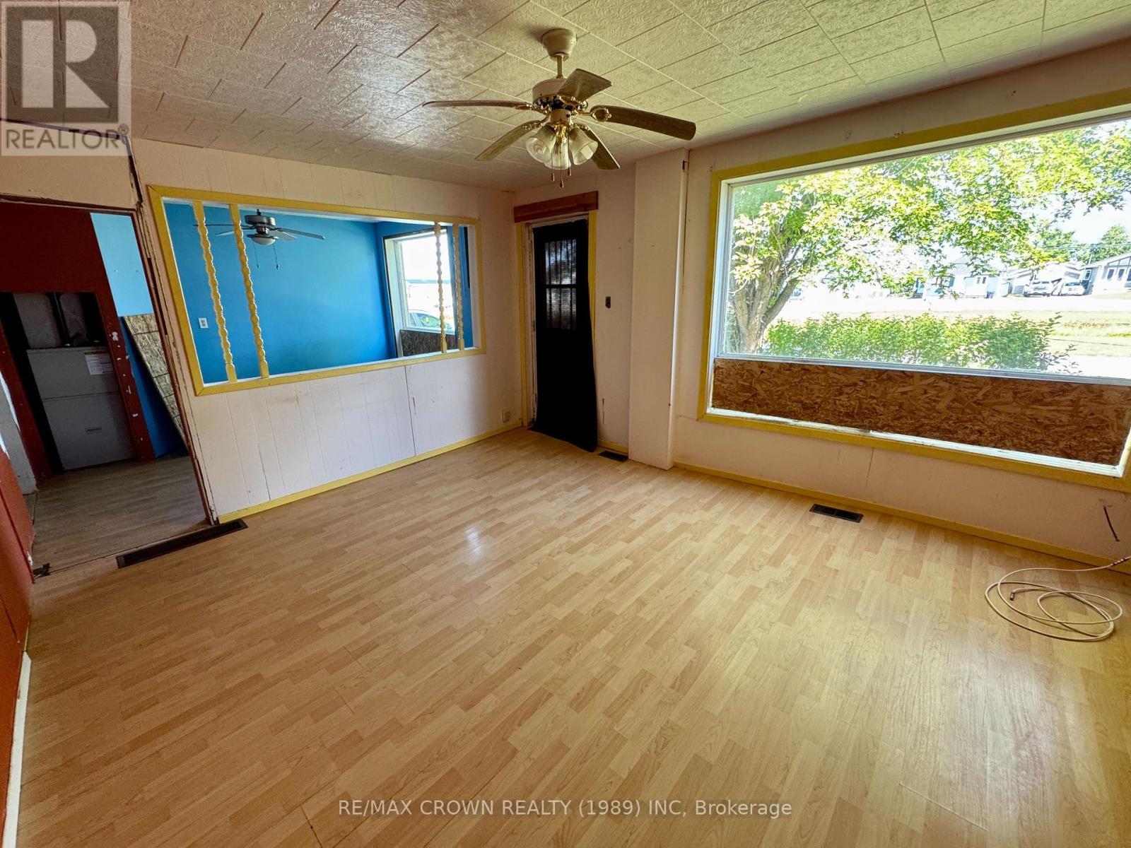 17 Lemarier Street, Kapuskasing, ON - Indoor Photo Showing Other Room