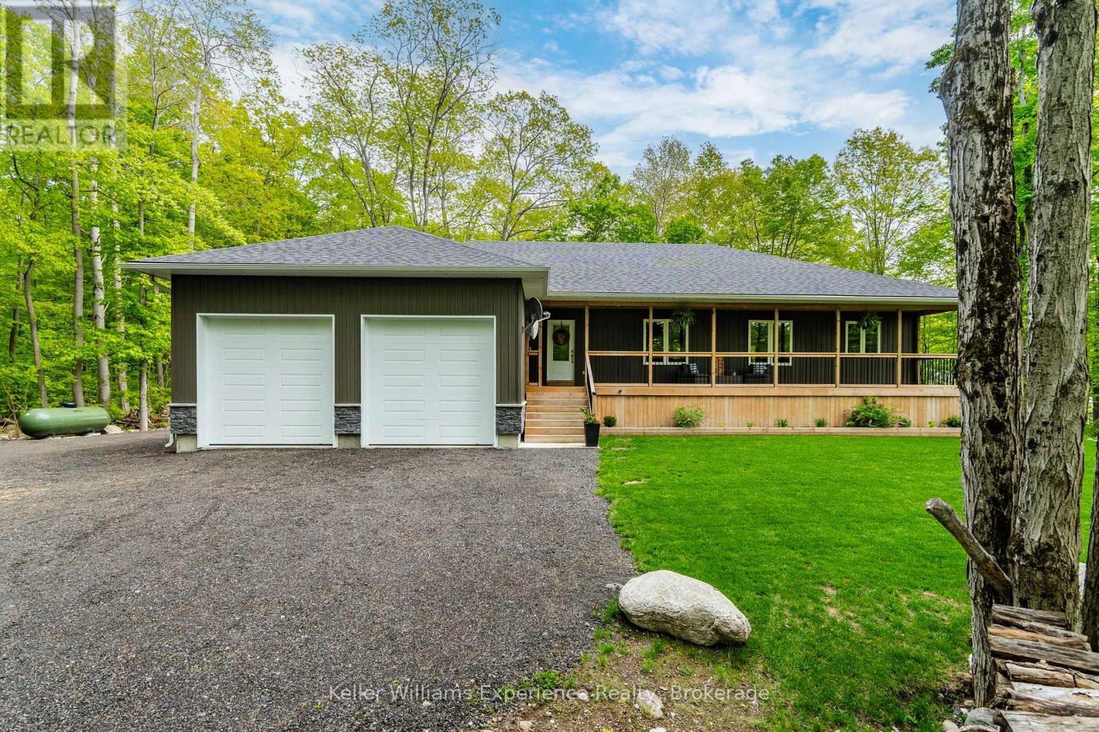 27 Meadows Avenue, Tay, ON - Outdoor With Deck Patio Veranda